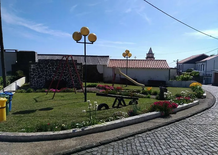 Local M&i Lajes das Flores